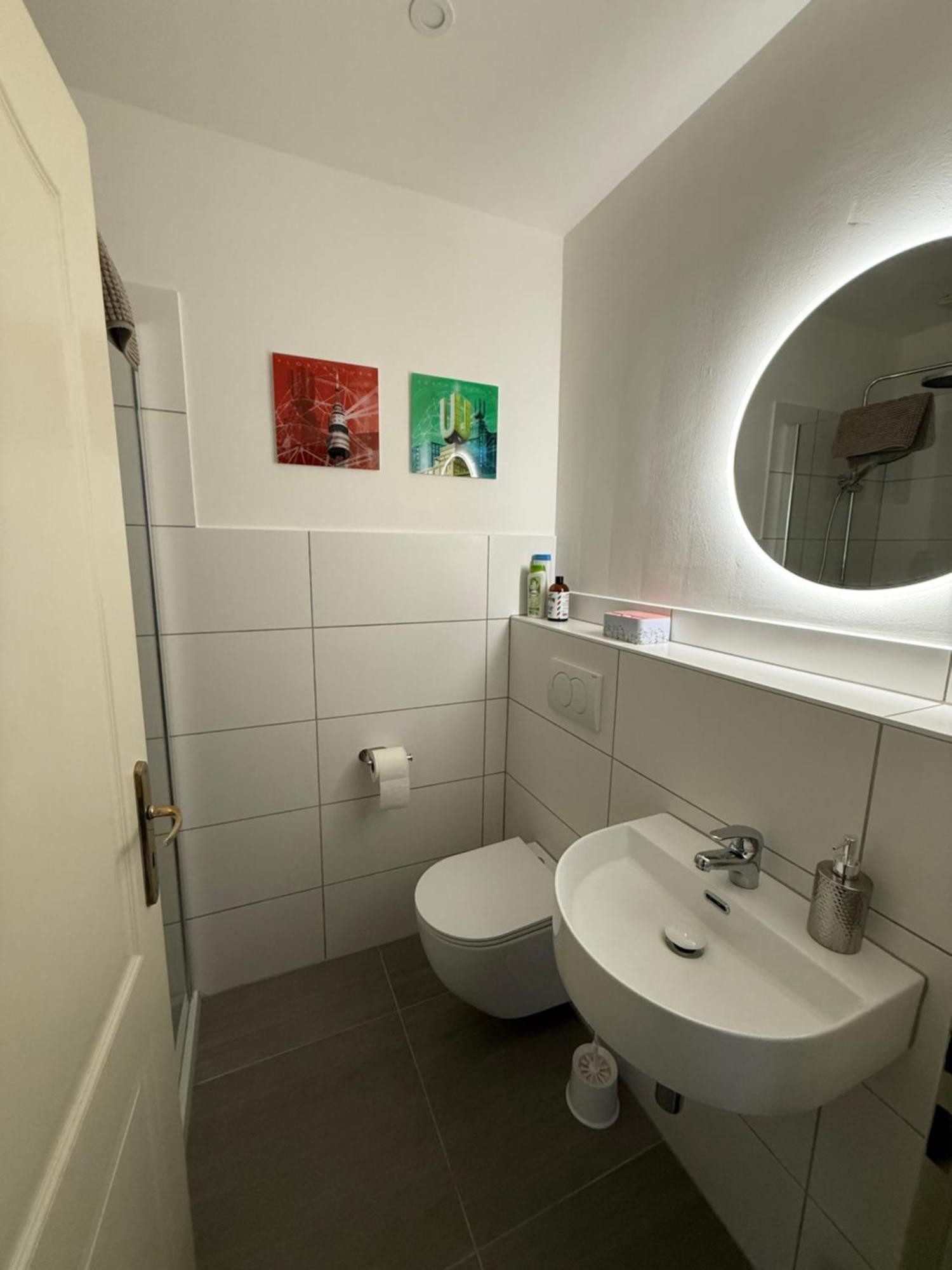 Apartment Grosszuegige 4-zimmer-wohnung In Bis Zu 12 Personen *